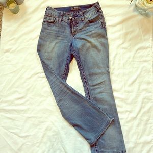 Boot cut light wash blue jeans size 27